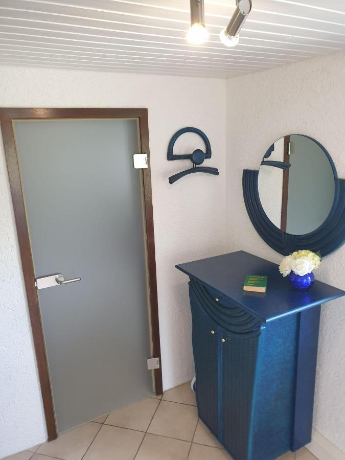 Saechsische-Schweiz-Ferienhaus-Wohnung-2-Mit-Hervorragendem-Panoramablick-Ueber-Das-Elbtal Konigstein an der Elbe Bagian luar foto